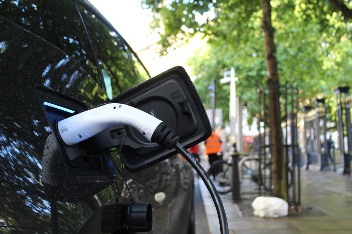 Buying a used electric car: how to judge the battery's health